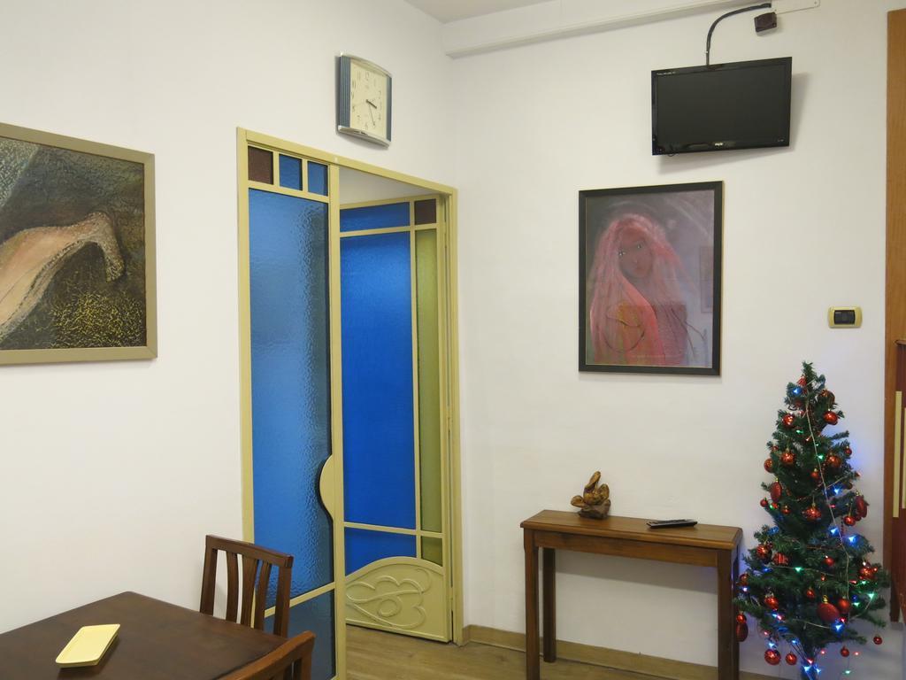 Piazza Paradiso Accommodation Siena Exterior foto