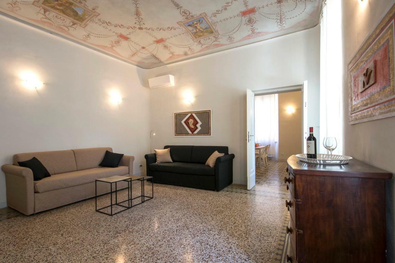 Piazza Paradiso Accommodation Siena Exterior foto