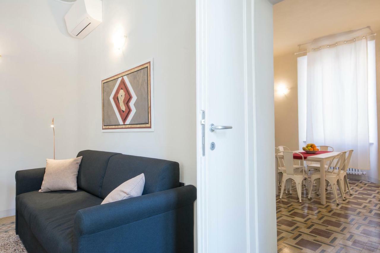 Piazza Paradiso Accommodation Siena Exterior foto